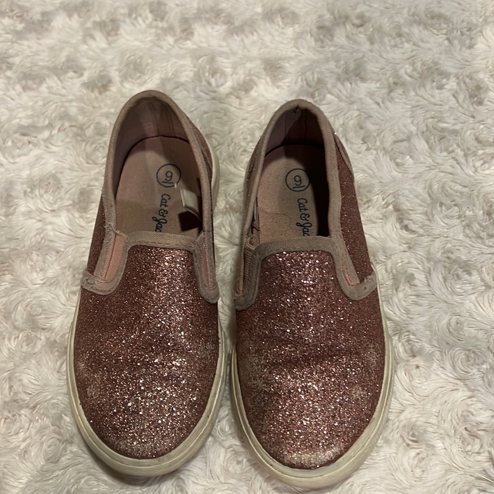 Cat and Jack Girls Slip on Shoes size 9